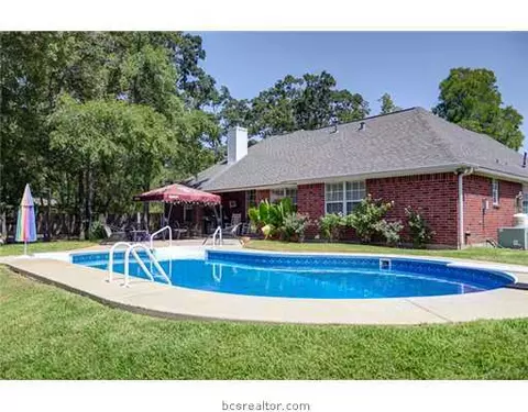 1702 Gray Stone Dr, Bryan, TX 77807 photo 17