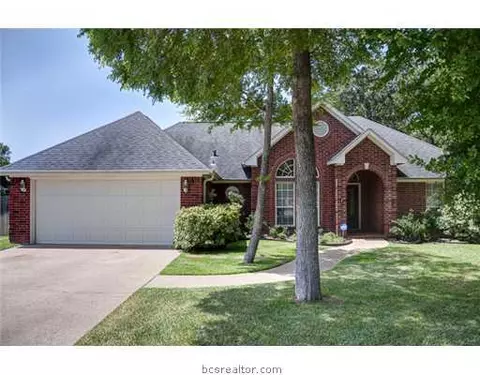1702 Gray Stone Dr, Bryan, TX 77807 photo 2