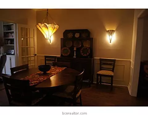 910 Bob White St, Bryan, TX 77802 photo 6