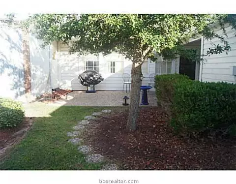 910 Bob White St, Bryan, TX 77802 photo 23