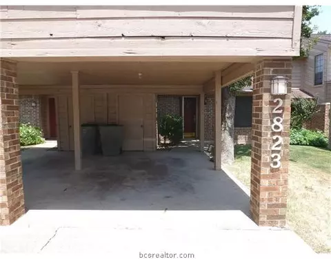 2823 Oakside, Bryan, TX 77802 photo 2