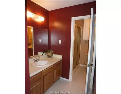 2823 Oakside, Bryan, TX 77802 photo 15