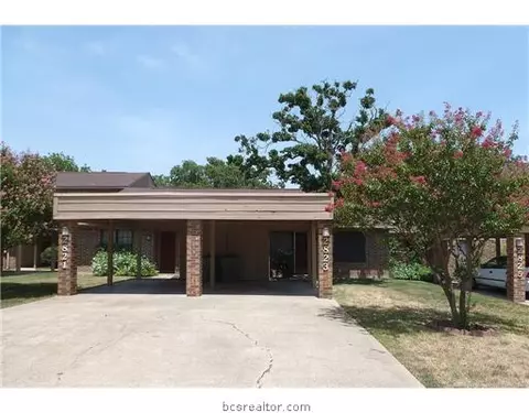 2823 Oakside, Bryan, TX 77802 photo 1