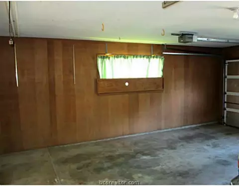 700 Matous Dr, Bryan, TX 77802 photo 21