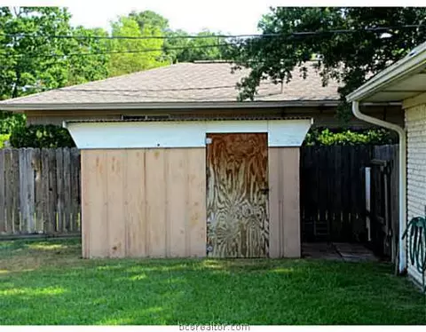 700 Matous Dr, Bryan, TX 77802 photo 23