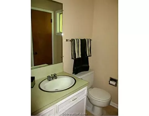 700 Matous Dr, Bryan, TX 77802 photo 20
