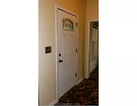 815 E 30th, Bryan, TX 77803 photo 4