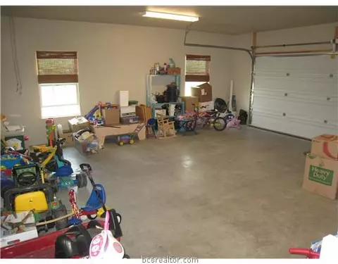 1301 Starlight, Cameron, TX 76520 photo 17