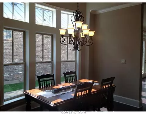 3216 Founders, Bryan, TX 77807 photo 3