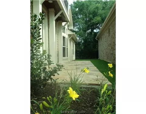 3216 Founders, Bryan, TX 77807 photo 1