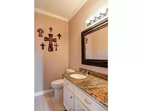 4607 Locksford, Bryan, TX 77802 photo 6