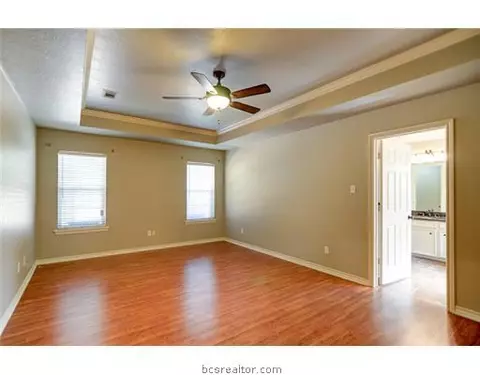 2204 Bastrop Cir, Bryan, TX 77808 photo 9
