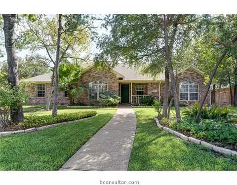 2204 Bastrop Cir, Bryan, TX 77808 photo 1