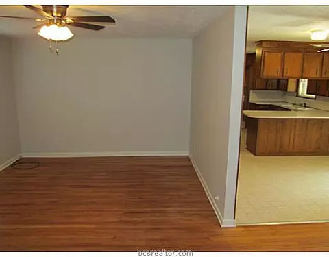 111 Pleasant St, Bryan, TX 77801 photo 8
