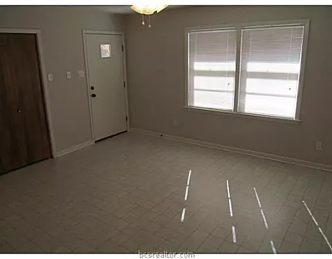 111 Pleasant St, Bryan, TX 77801 photo 12