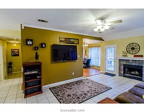 4313 Brompton, Bryan, TX 77802 photo 3