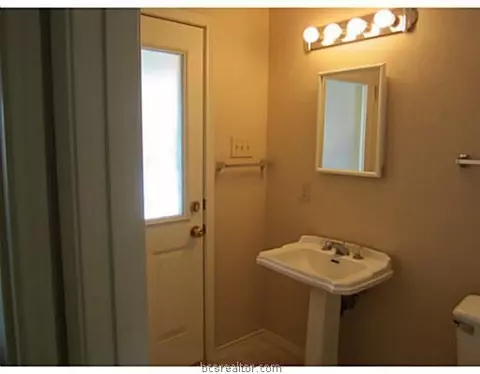 3123 Broadmoor Dr, Bryan, TX 77802 photo 16