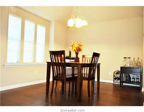 2029 Positano, Bryan, TX 77808 photo 6