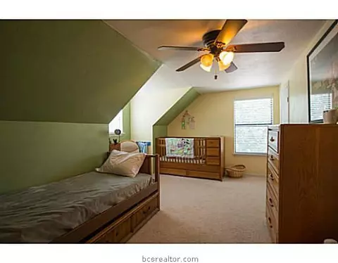 7710 Sandy Point Rd, Bryan, TX 77807 photo 13