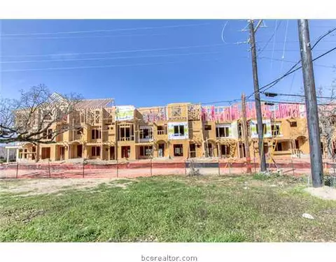 520 Jefferson St, Bryan, TX 77801 photo 2