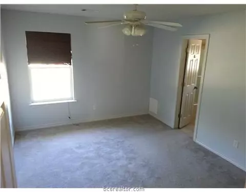 3815 Caleb Ct, Bryan, TX 77803 photo 10