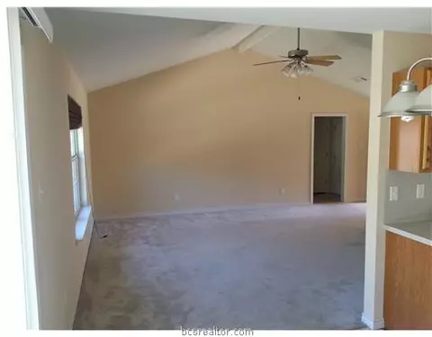 3815 Caleb Ct, Bryan, TX 77803 photo 5