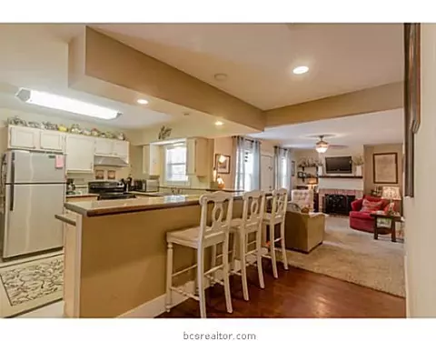 1506 E 28th St, Bryan, TX 77802 photo 9