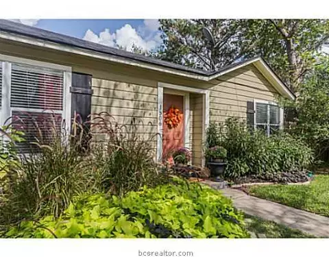1506 E 28th St, Bryan, TX 77802 photo 3