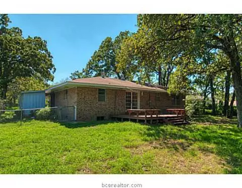 300 Tee Dr, Bryan, TX 77801 photo 12