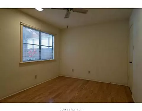 2905 Braeburn St, Bryan, TX 77802 photo 12