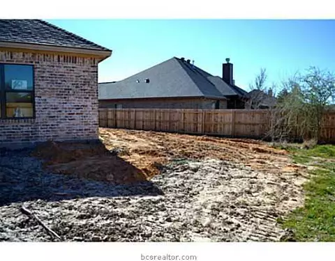 2909 Caney, Bryan, TX 77808 photo 3