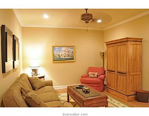 4409 Willowick Dr, Bryan, TX 77802 photo 13