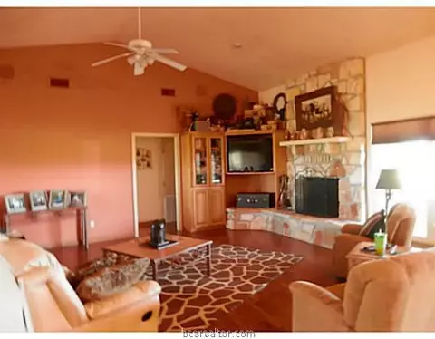 985 Cr 232 County Rd, Cameron, TX 76520 photo 6