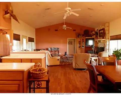985 Cr 232 County Rd, Cameron, TX 76520 photo 3