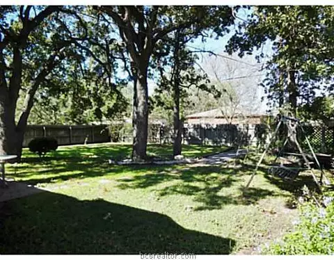 3905 Seminole Ct, Bryan, TX 77802 photo 19