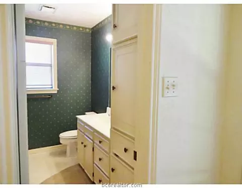 3905 Seminole Ct, Bryan, TX 77802 photo 17