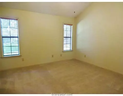 3905 Seminole Ct, Bryan, TX 77802 photo 15