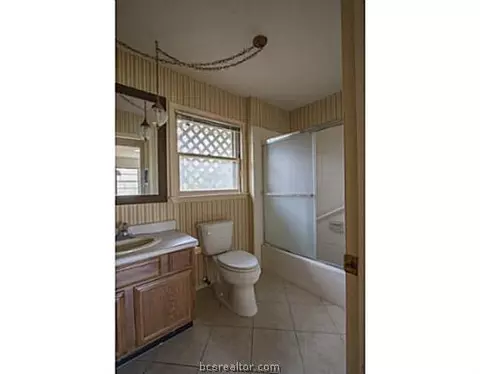 4308 Nagle St, Bryan, TX 77801 photo 12