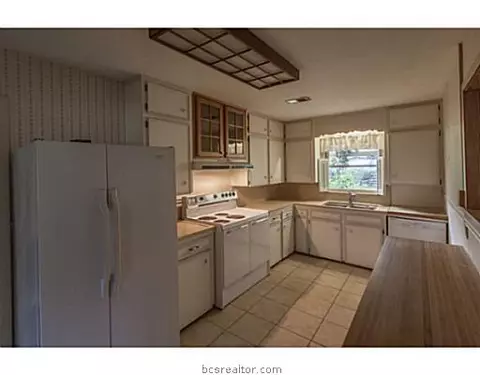 4308 Nagle St, Bryan, TX 77801 photo 5