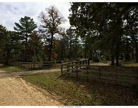11582 Jack Rabbit Ln, Bryan, TX 77808 photo 3
