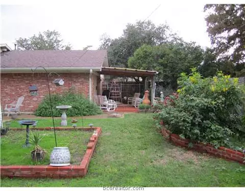 1105 Ruskin Dr, Bryan, TX 77802 photo 6