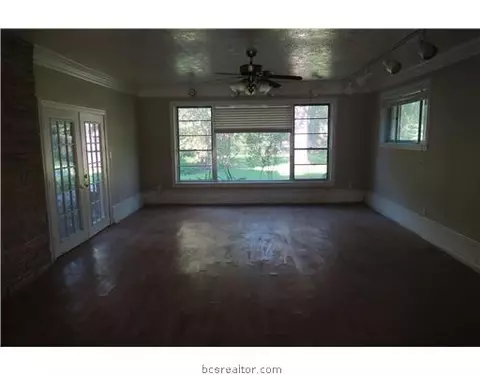 2510 Willow Bend Dr, Bryan, TX 77802 photo 8