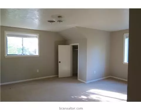 2510 Willow Bend Dr, Bryan, TX 77802 photo 15