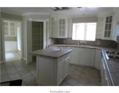 2510 Willow Bend Dr, Bryan, TX 77802 photo 18
