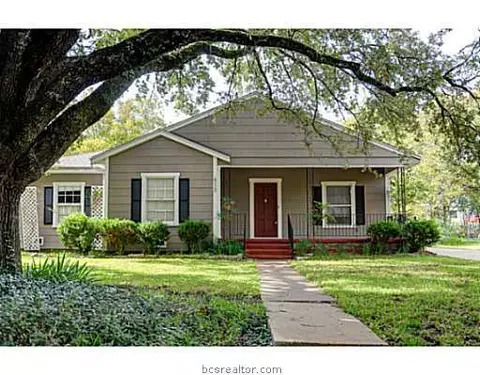 912 Winter St, Bryan, TX 77803 photo 2