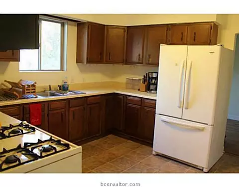 1206 E 30th St, Bryan, TX 77802 photo 5