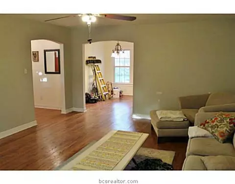 1206 E 30th St, Bryan, TX 77802 photo 8