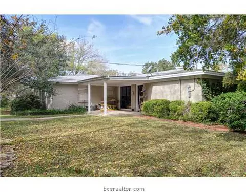 2404 Burton Dr, Bryan, TX 77802 photo 15