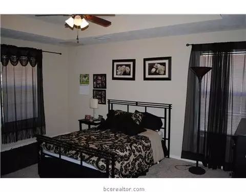 220 Inlow, Bryan, TX 77801 photo 6