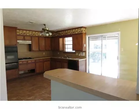 2600 Cypress, Bryan, TX 77803 photo 16